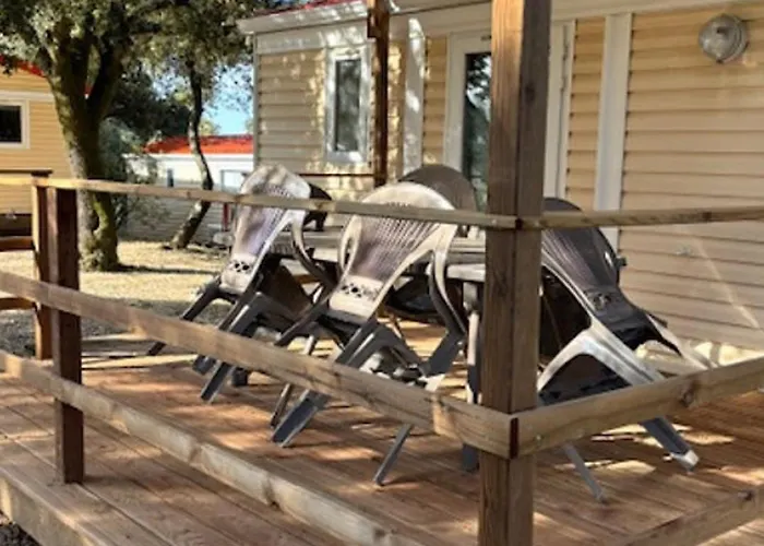 Mobile-home Spacieux, Terrasse - 5 Pers. - Api-1-52-2008 Camping Les Mages